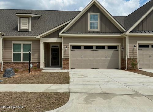 75 Winged Foot Rd, Pinehurst, NC, 28374-8577 | Card Image