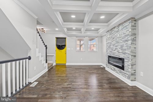 4139 Mountwood Rd, BALTIMORE, MD, 21229-1746 | Card Image