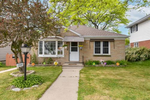 2426 5th Ave, SOUTH MILWAUKEE, WI, 53172-2730 | Card Image