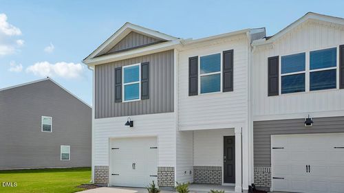 32 Bee Garden Ct, Angier, NC, 27501-5951 | Card Image