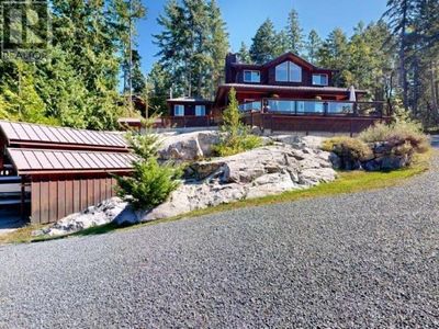 1587 Boars Nest Rd, House other with 2 bedrooms, 2 bathrooms and 1 parking in Lund BC | Image 1