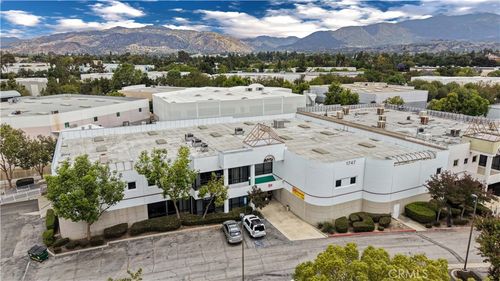 1747 Wright Ave, La Verne, CA, 91750-5841 | Card Image