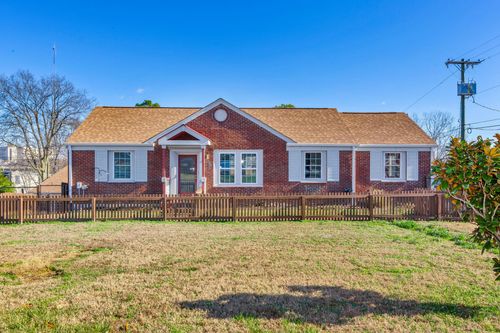 4308 Kenilwood Dr, Nashville, TN, 37204-4401 | Card Image