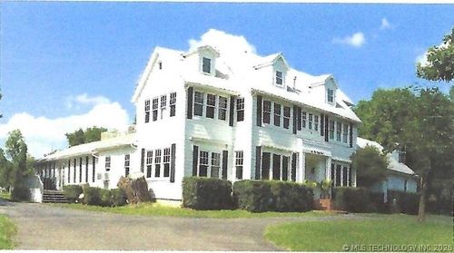 1 W 81st St, Tulsa, OK, 74132-2812 | Card Image