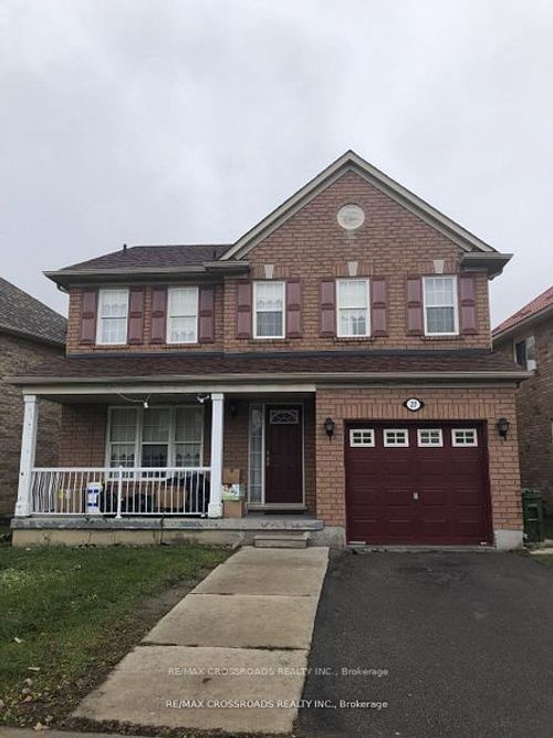 27 Bobolink Ave, Scarborough, ON, M1X1Y6 | Card Image