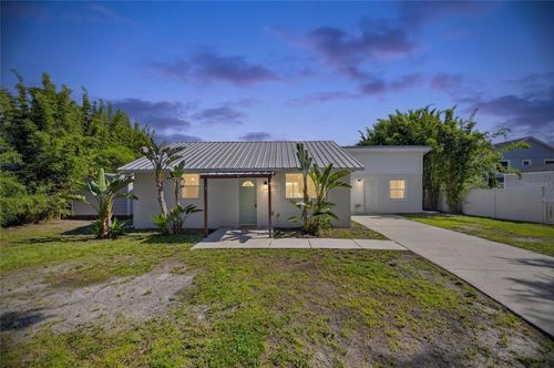 6712 Myrna Dr, TAMPA, FL, 33619-3907 | Card Image