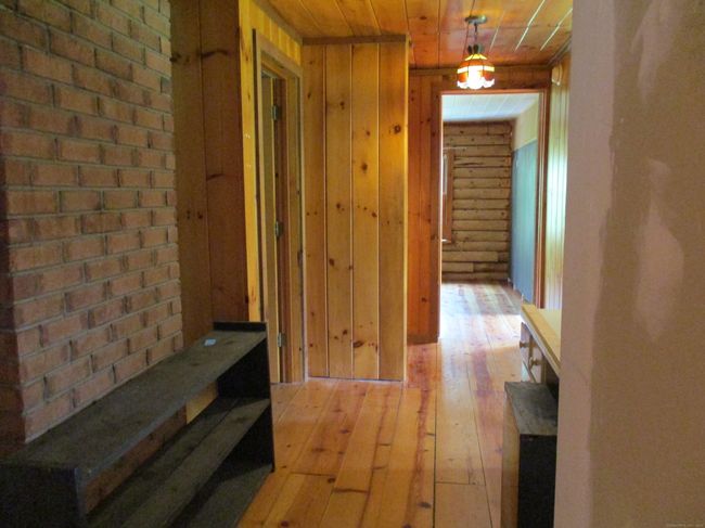 402 Brandy Hill Rd, House other with 2 bedrooms, 2 bathrooms and null parking in Thompson CT | Image 23