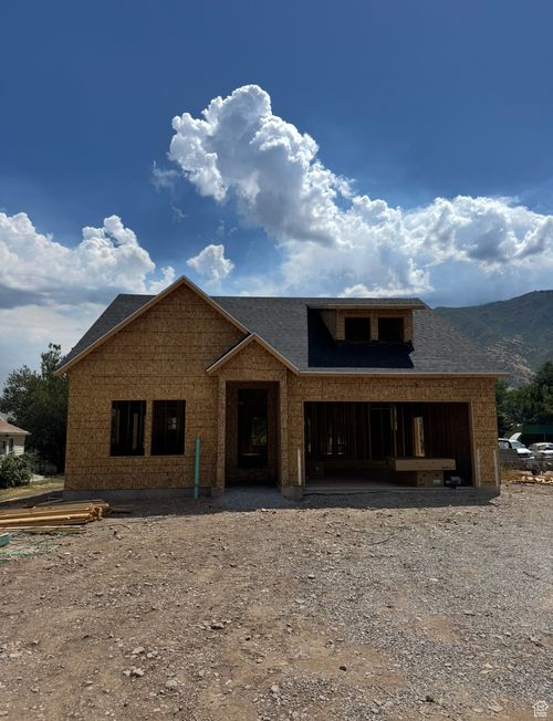 370 N 200 E, Santaquin, UT, 84655 | Card Image