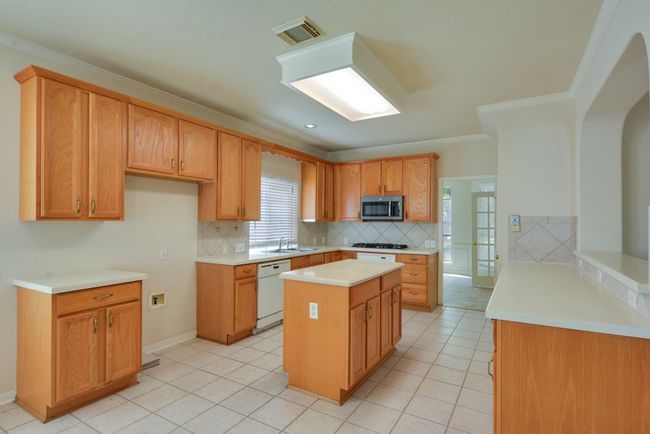 13552 Anarosa Loop, House other with 3 bedrooms, 3 bathrooms and 2 parking in Austin TX | Image 8