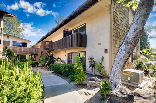 1j-3050 S Bristol, Santa Ana, CA, 92704 | Card Image