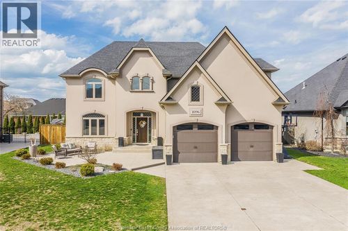 1096 Charlotte Cres, Belle River, ON, N8L0X8 | Card Image