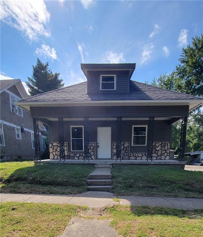 Park Ave, Sedalia, MO 65301