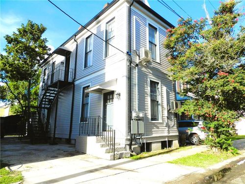 4104 Perrier St, New Orleans, LA, 70115-3827 | Card Image