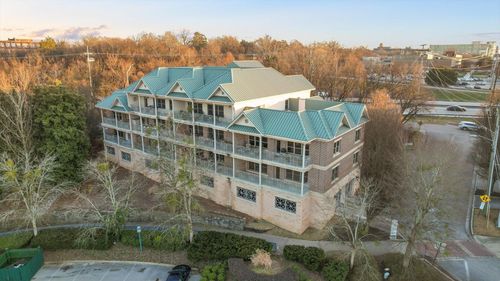 101-733 Battery Pl, Chattanooga, TN, 37403-1224 | Card Image