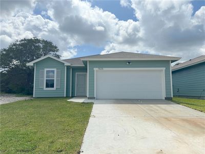 1925 Lighthouse Lakes, House other with 3 bedrooms, 2 bathrooms and null parking in Aransas Pass TX | Image 1