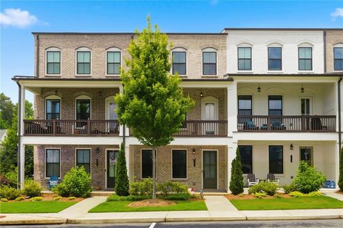 158 Harlow Cir, Roswell, GA, 30076-1785 | Card Image