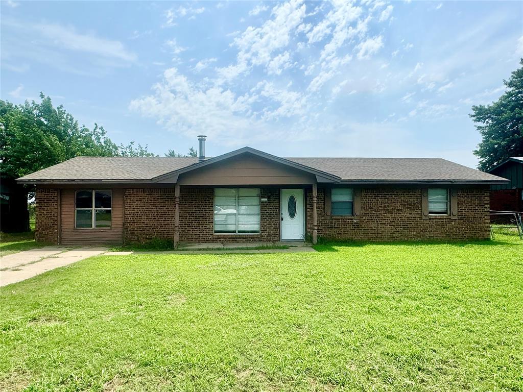 County Street 2831 , Chickasha, OK 73018