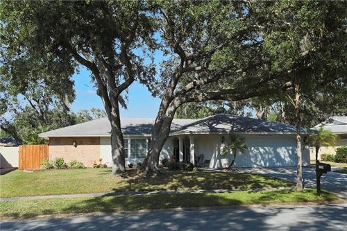 2929 Mayflower St, SARASOTA, FL, 34231-6121 | Card Image