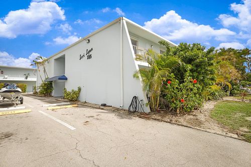 apt-106-725 Hummingbird Way, North Palm Beach, FL, 33408-5149 | Card Image