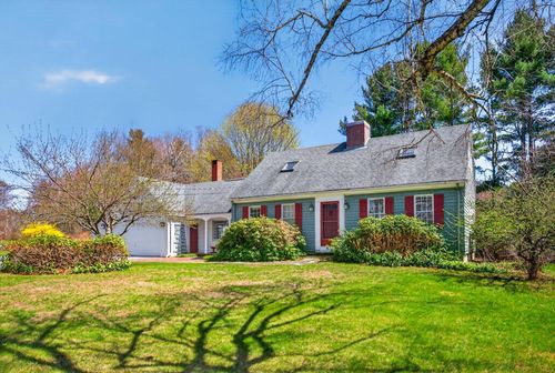 16 Mast Road, Falmouth, ME, 04105 | Card Image
