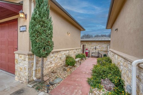 unit-b-140-B Uplift, Horseshoe Bay, TX, 78657-6051 | Card Image