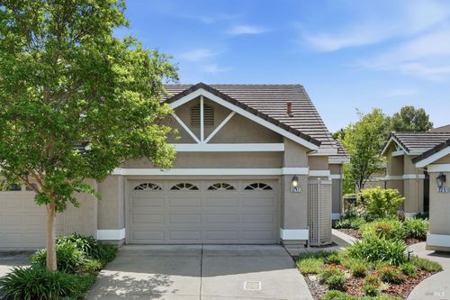 3247 Corte Valencia, Fairfield, CA, 94534-7876 | Card Image