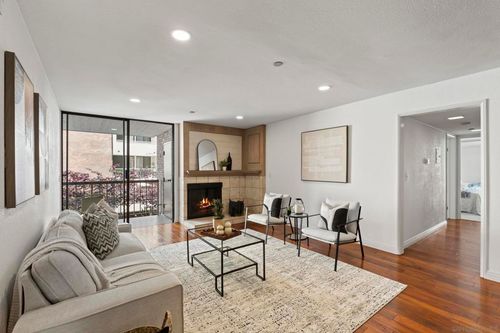 202-750 State, San Diego, CA, 92101 | Card Image