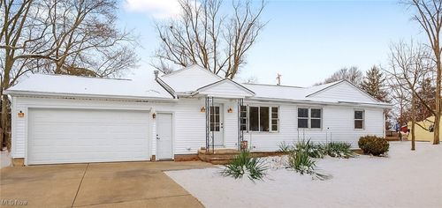 5980 Ryan Rd, Medina, OH, 44256-8898 | Card Image