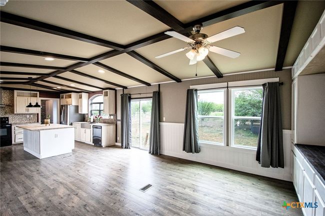488 Union Wine Rd, Home with 4 bedrooms, 2 bathrooms and null parking in New Braunfels TX | Image 28