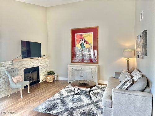 2716 Lodestone Dr, Las Vegas, NV, 89117-2458 | Card Image