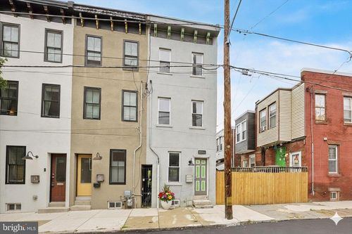2037 E Arizona St, PHILADELPHIA, PA, 19125-1507 | Card Image