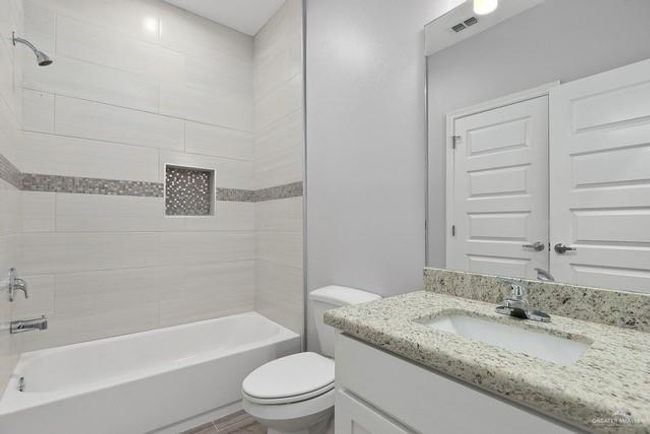 UNIT-3 - 1804 Stauffer St, Condo with 2 bedrooms, 2 bathrooms and 2 parking in Weslaco TX | Image 4