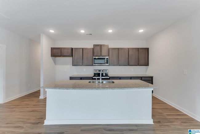 8064 Kimbrell Station Loop, House other with 4 bedrooms, 3 bathrooms and null parking in MCCALLA AL | Image 4