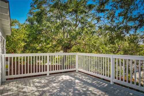 6150 Strickland Ave, Highland Park, CA, 90042-1336 | Card Image