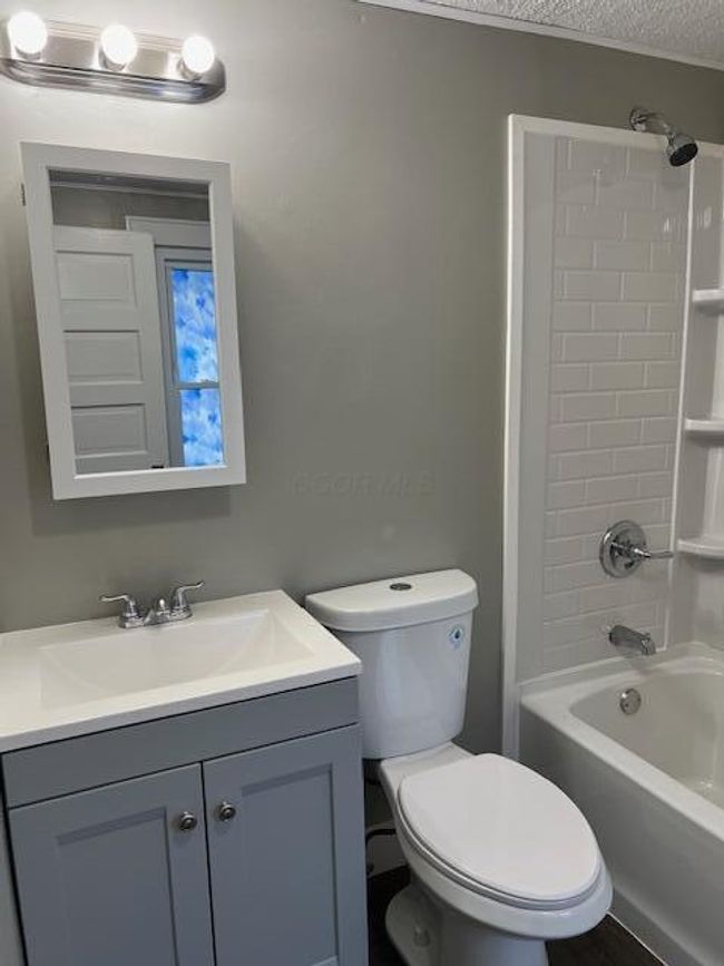 232 Fairfield Ave, House other with 3 bedrooms, 2 bathrooms and null parking in Newark OH | Image 5