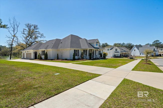 Front Of Structure | Image 29