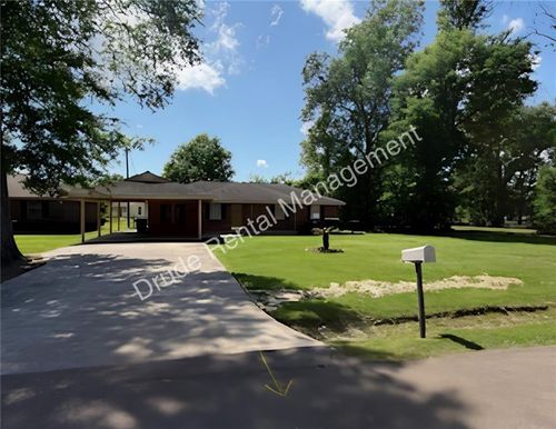 335 N Baronne St, Ponchatoula, LA, 70454-8866 | Card Image