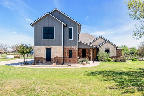 13840 Megan Dr, Justin, TX, 76247-7692 | Card Image
