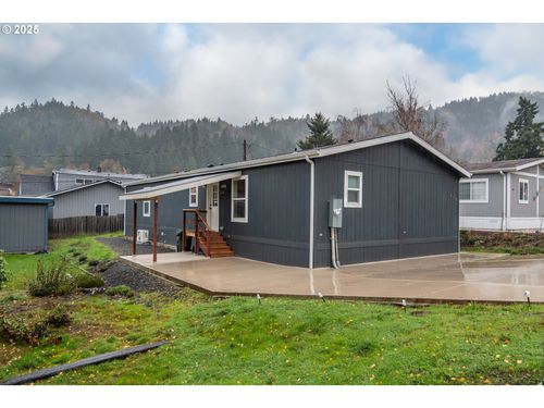 408 Whipple Ave, Drain, OR, 97435-0220 | Card Image