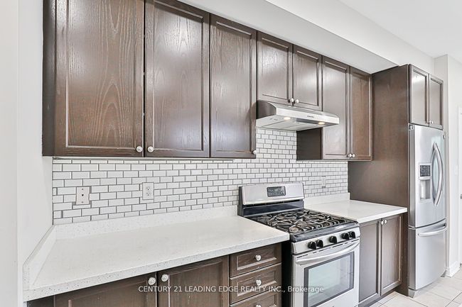 360 Cornell Rouge Blvd, House attached with 4 bedrooms, 4 bathrooms and 1 parking in Markham ON | Image 8