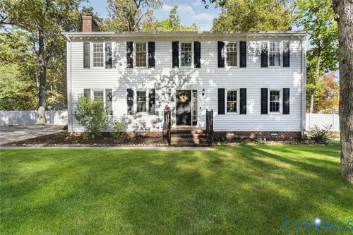 2930 Brierwood Rd, Petersburg, VA, 23805-2945 | Card Image