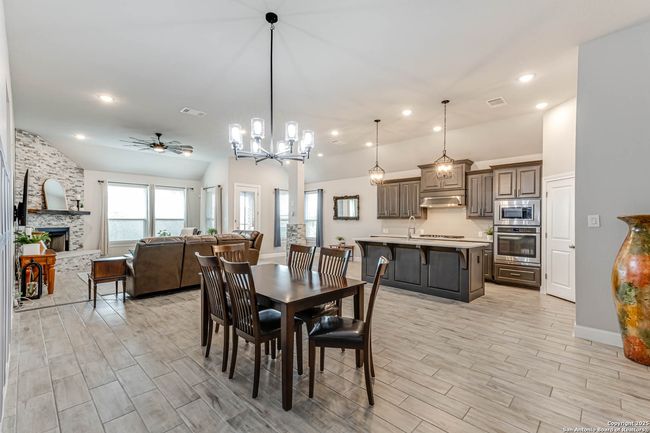 9011 Quail Gate, House other with 4 bedrooms, 3 bathrooms and null parking in Fair Oaks Ranch TX | Image 10