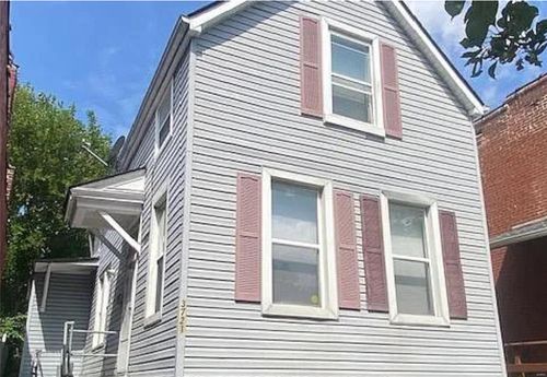 3721 S Compton Ave, Saint Louis, MO, 63118-3621 | Card Image