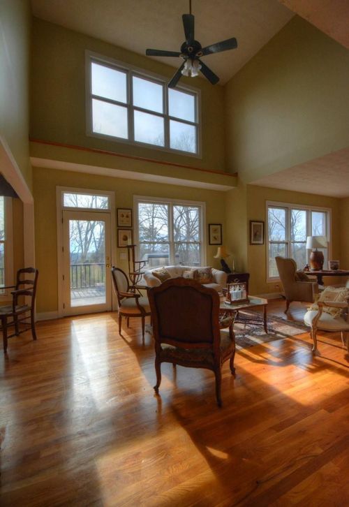 2315 Oregon Rd, Versailles, KY, 40383-9681 | Card Image