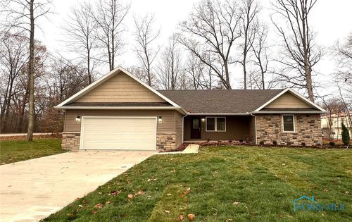 900 Kimmel Ct, Upper Sandusky, OH, 43351-9490 | Card Image