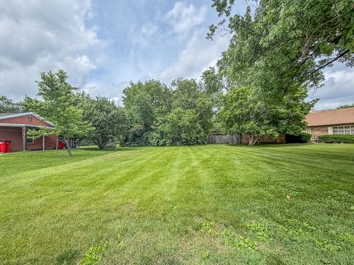 2808 Blair Dr, Champaign, IL, 61821-3542 | Card Image