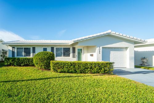 2095 Sw 14th Ave, Boynton Beach, FL, 33426-5850 | Card Image