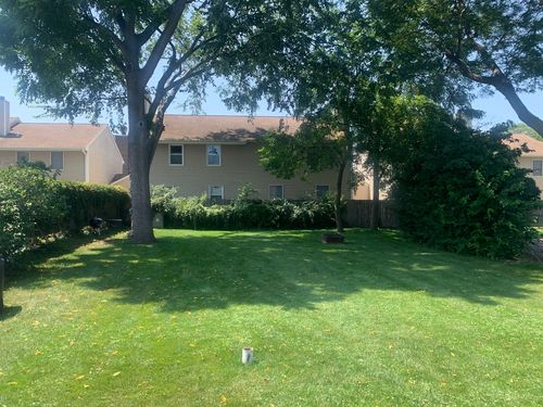 apt-1-146 Brockway St, Palatine, IL, 60067-0417 | Card Image
