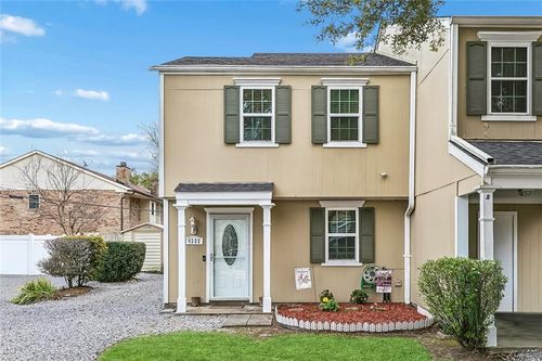 4222 Paradis Ln, Kenner, LA, 70065-1770 | Card Image