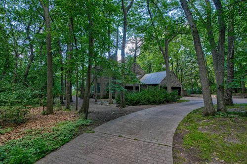 210 Sommers Landing Rd N, Hudson, WI, 54016-9546 | Card Image